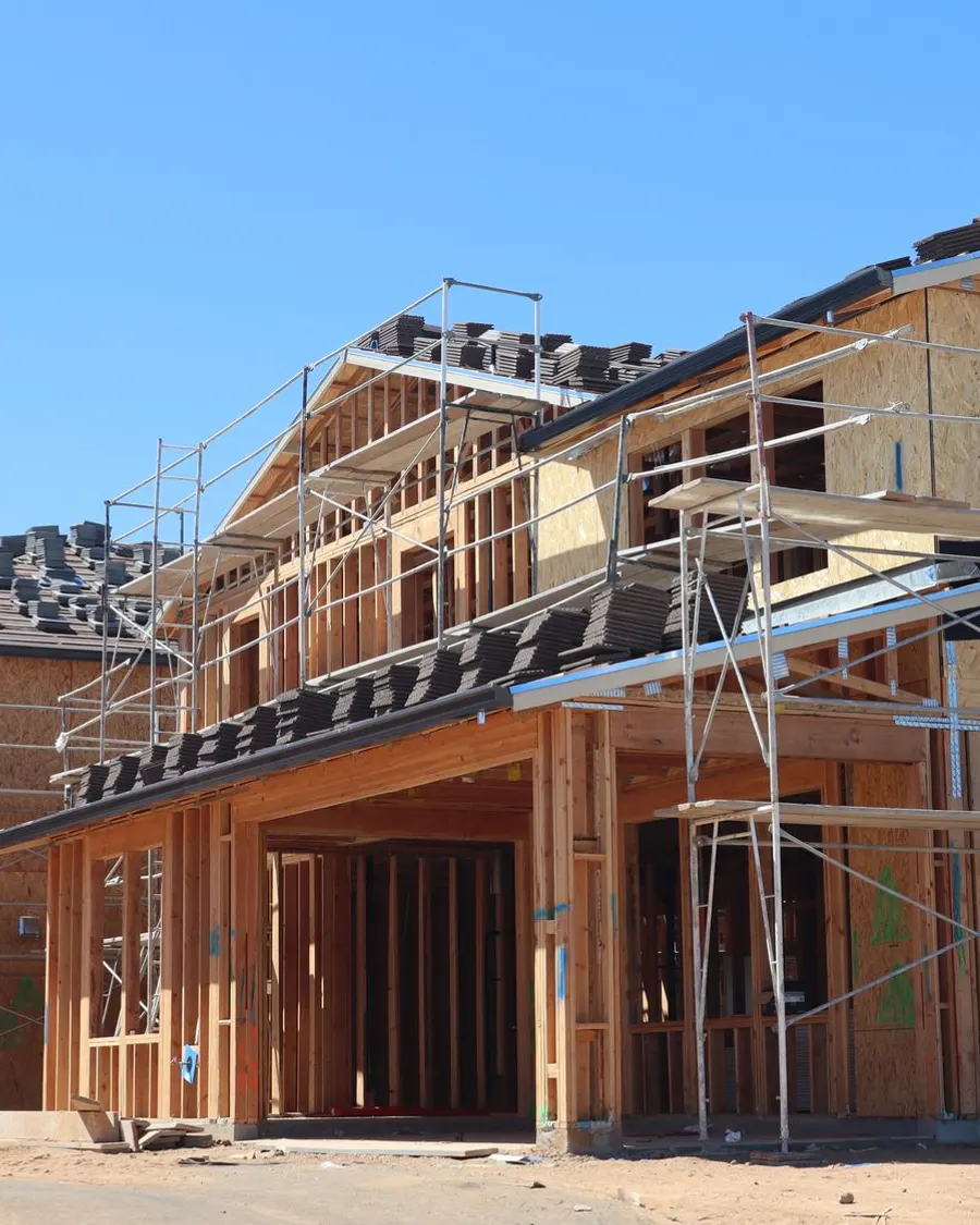 Viviendas unifamiliares en construcción